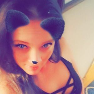 Meet your Posher, Valerie